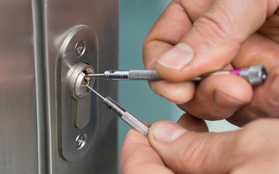  ouvrir une porte Massy